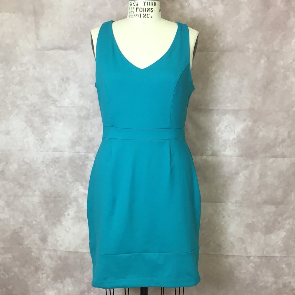 Cynthia Rowley V Neck Sleeveless Dress Size 12